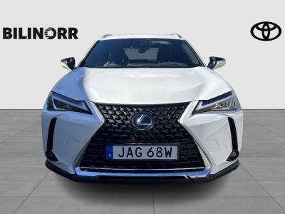 Lexus UX 250h E-Four COMFORT/AWD/TEKNIKPAKET/NAVIGATION/1-&Auml;GARE