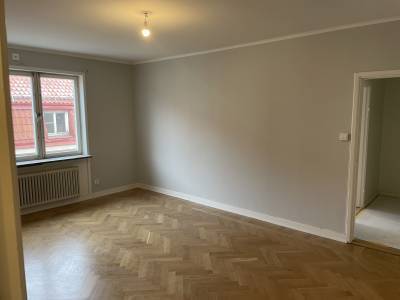R&aring;dhusgatan, Sala