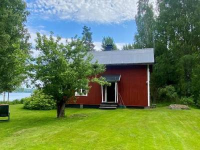 Semesterhus 3rum S&Ouml;DERHAMN S&ouml;derhamns kommun Stockvik 210