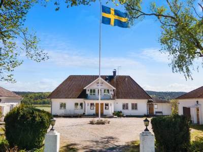 L&auml;genhet 10rum Halland Varbergs kommun Jonsj&ouml; s&auml;teri 1