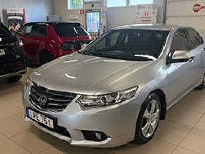 Honda Accord 2.0 i-VTEC Elegance | V hjul | 1 Brukare |
