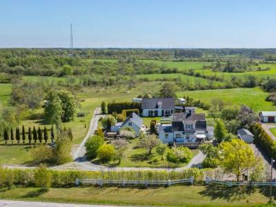 Hus 4rum V&auml;ssbylund Borgholms kommun F&ouml;ra v&auml;stra 8 och 10