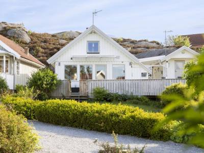 Enevägen 40, Ellös | Svensk Fastighetsförmedling