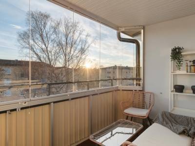 Utgårdsvägen 18, vån 3, Handen | Svensk Fastighetsförmedling
