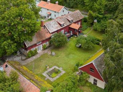 Hus 5rum Vickleby M&ouml;rbyl&aring;nga kommun Vickleby bygata 23